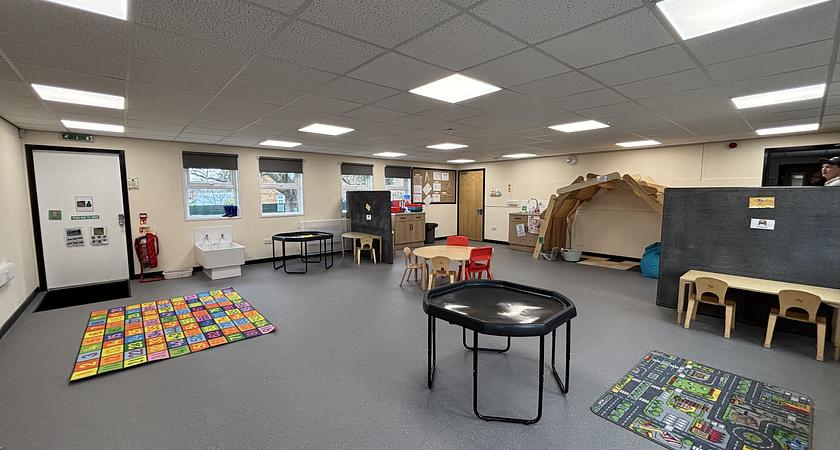 Classroom - Chestnut gallery image 0