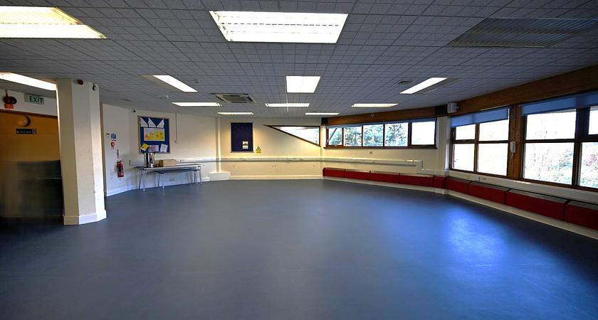 Community Room 2 gallery image 0
