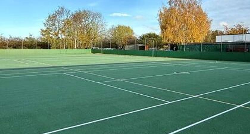 Tennis/Netball Courts gallery image 0