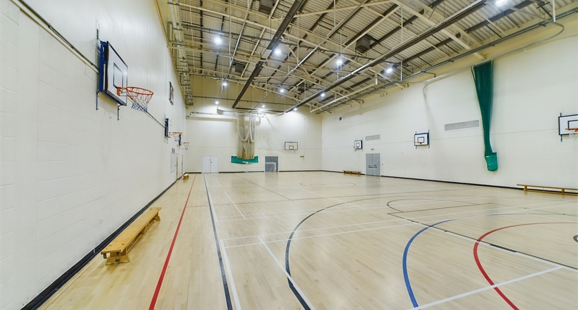 Sports Hall (G077) gallery image 1