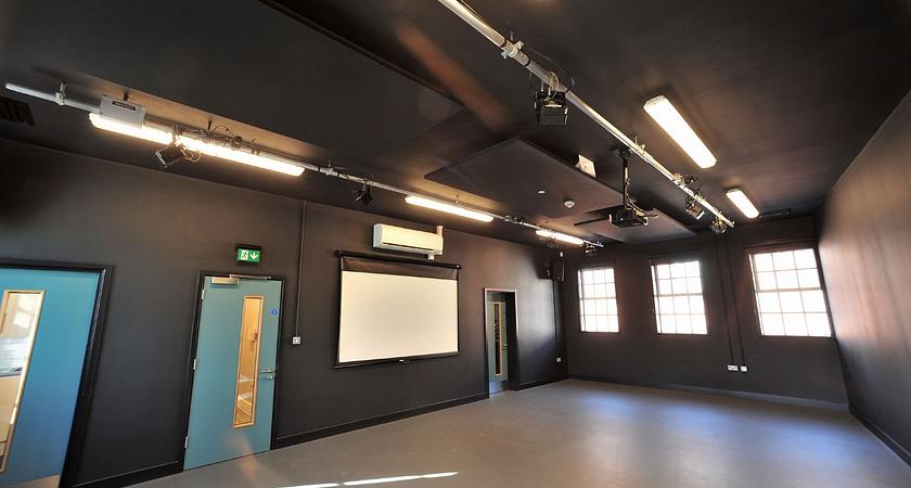 Studio 2 gallery image 1
