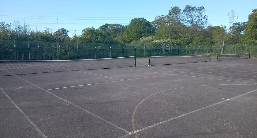 Tennis Courts gallery image 0