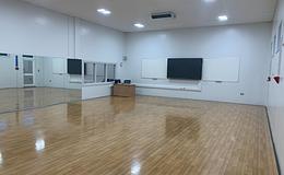 Photograph of PE 2 Studio, St Catherine's College