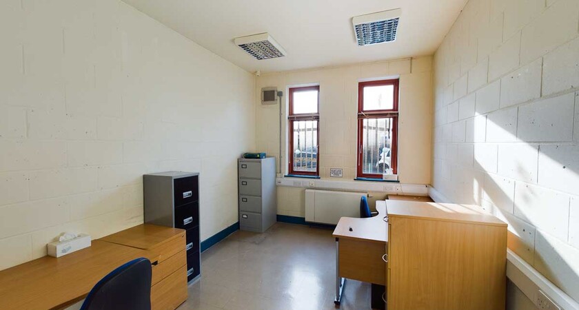 Office 2 gallery image 0