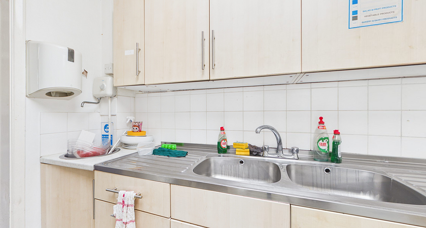 Kitchenette gallery image 0