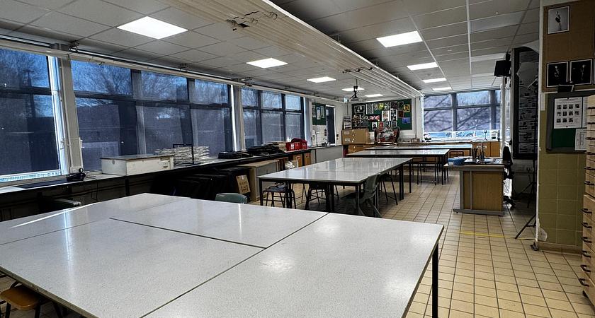 Art Classroom 212 gallery image 1