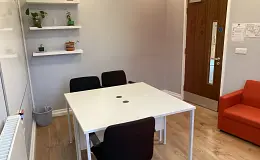Photograph of Meeting Room 4, Warndon Hub