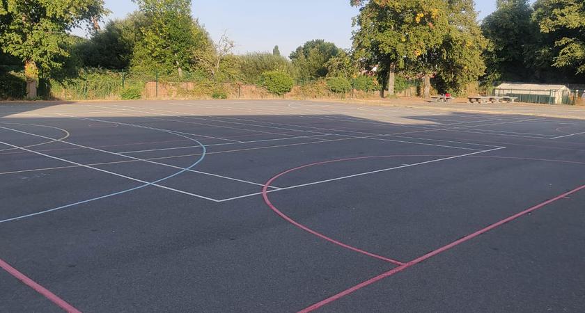 Netball/Tennis Courts gallery image 2