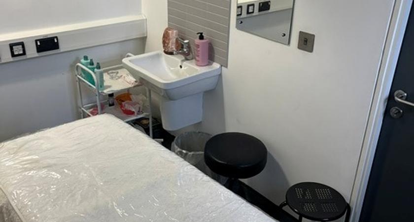Treatment Room  gallery image 0