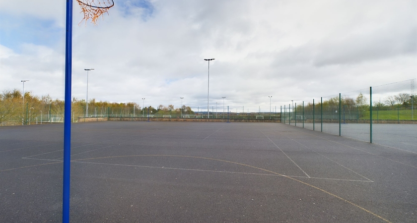 Outdoor Court 4 gallery image 0