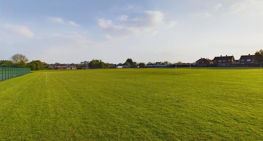 Grass - Valley Road Field gallery image 0