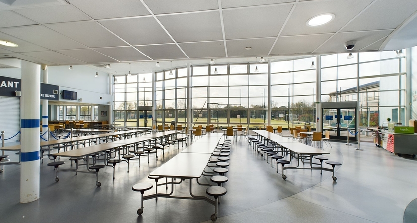 Atrium/Dining (G039) gallery image 1