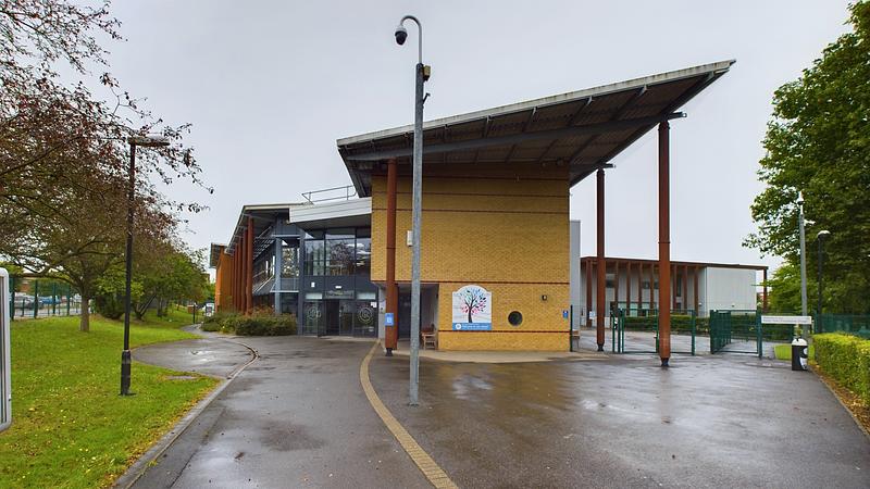 1. Ravenor Primary School