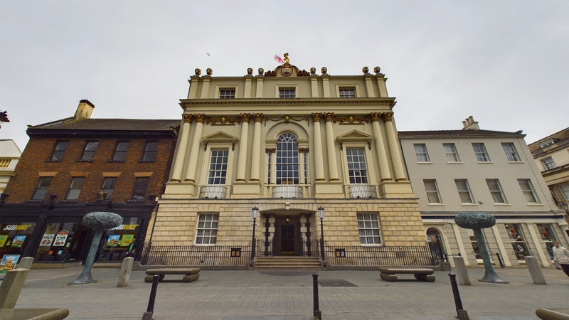 1. The Mansion House