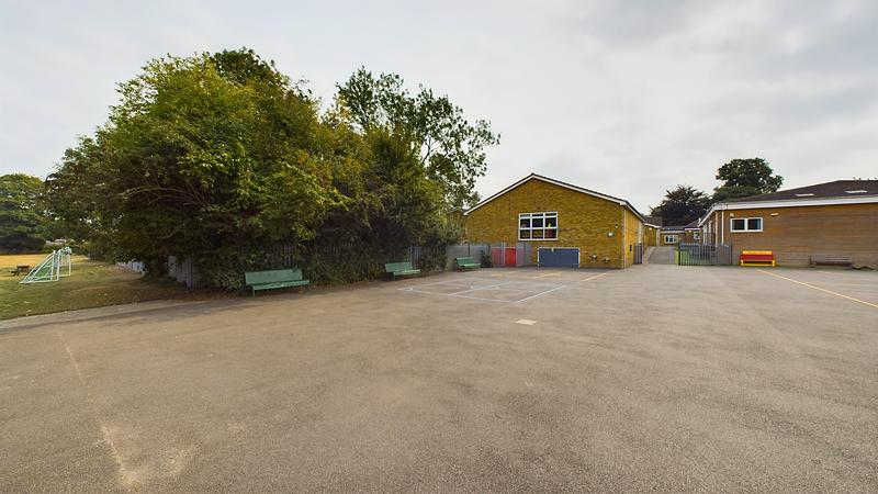 1. Holy Trinity C of E Primary School