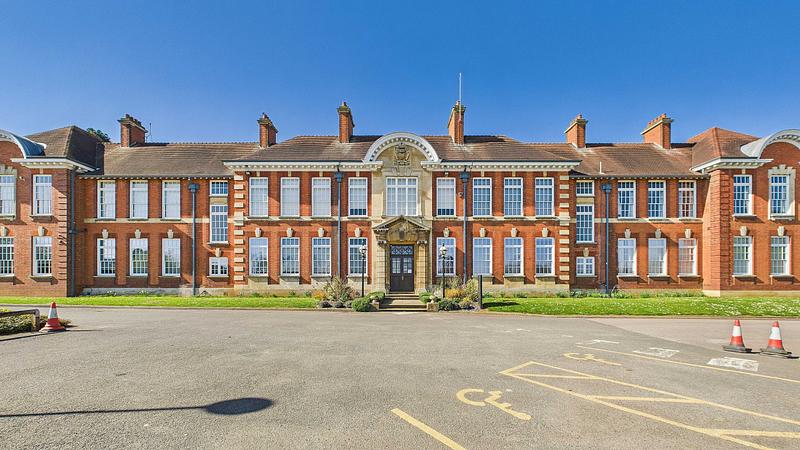 1. Wrenn School (London Road)