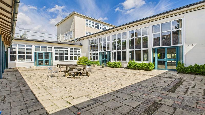 2. Wood Green School