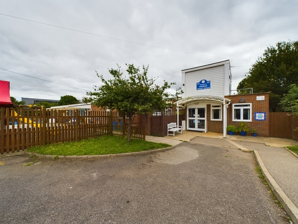 Primary image of Crabtree Infants School