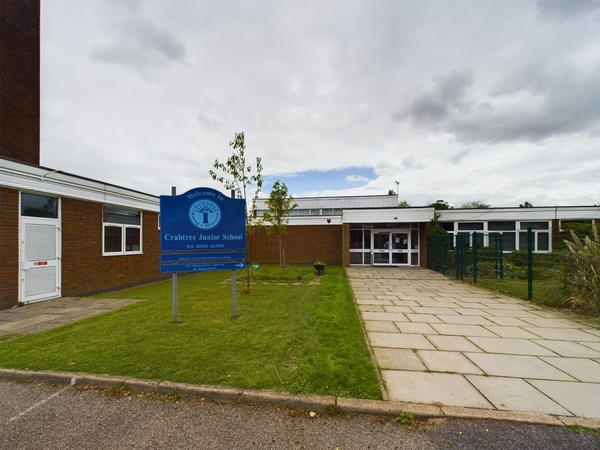 Primary image of Crabtree Juniors School