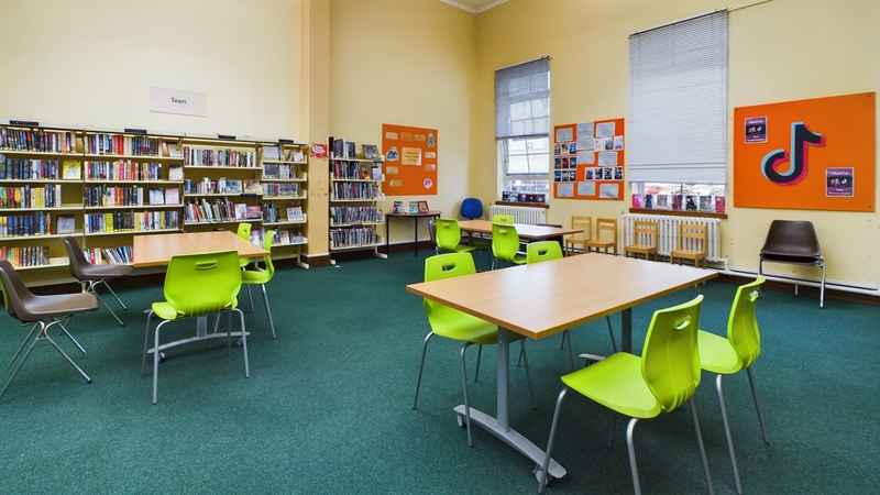 2. Torquay Library