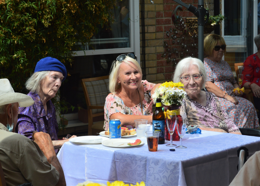 Residents of Chiswick House Care Home were all smiles at their garden party on July 23rd! 