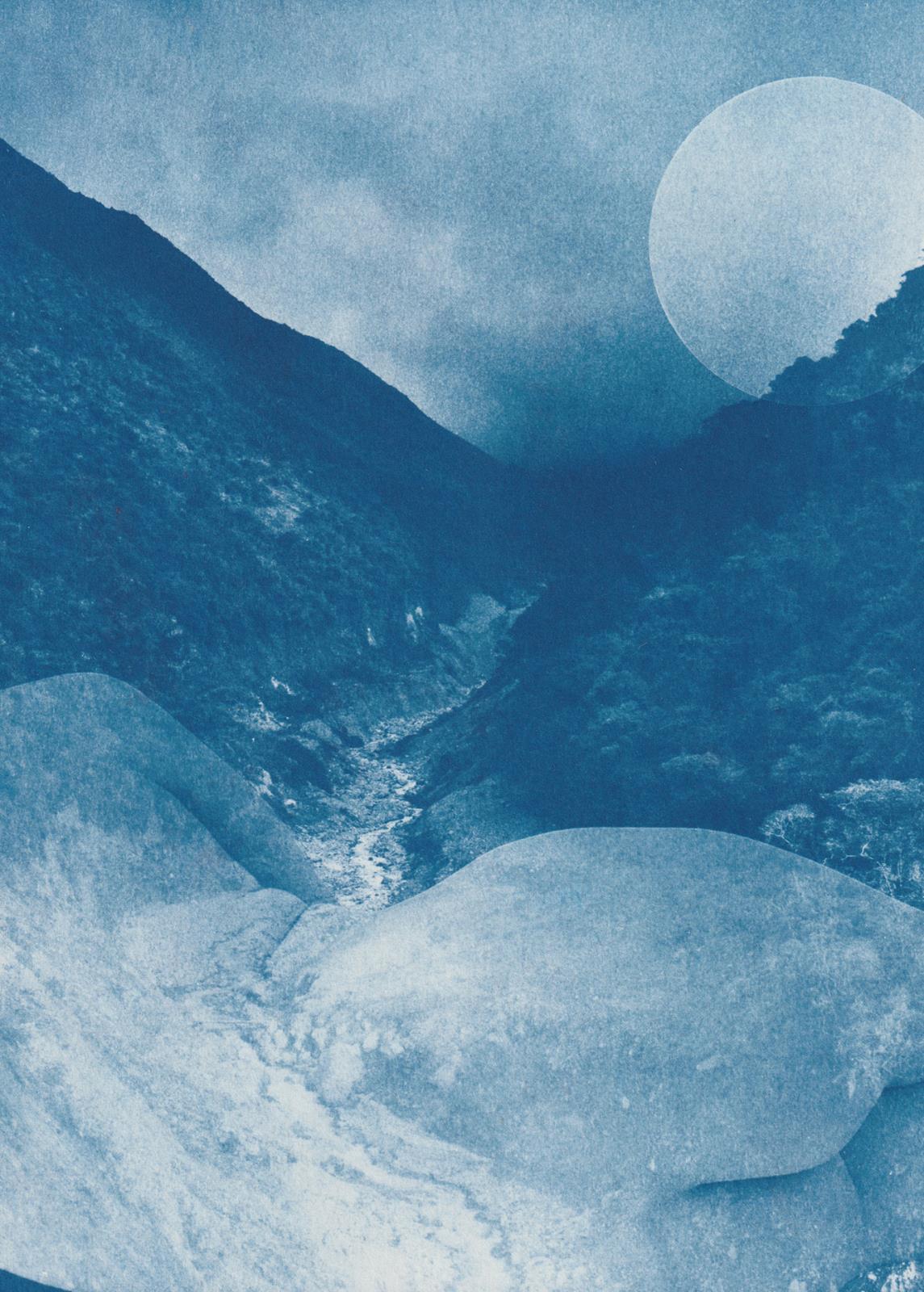 Colombia Moon