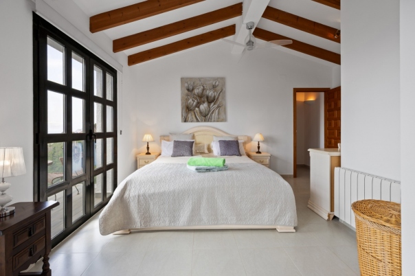 5 bed villa in Moraira