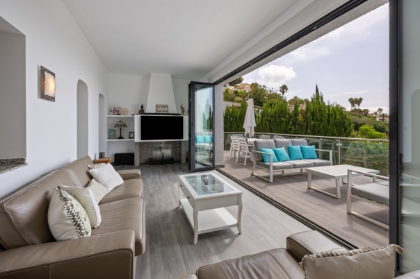 5 bed villa in Moraira