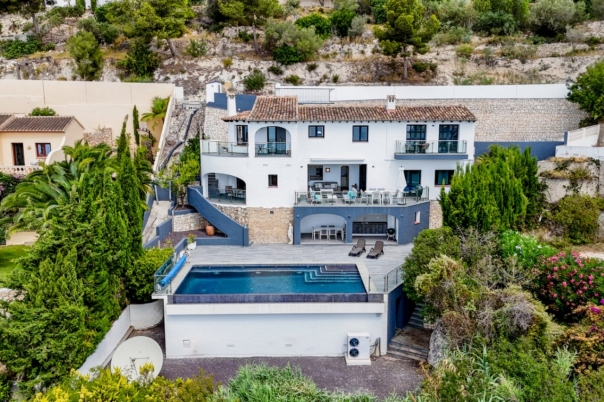 5 bed villa in Moraira