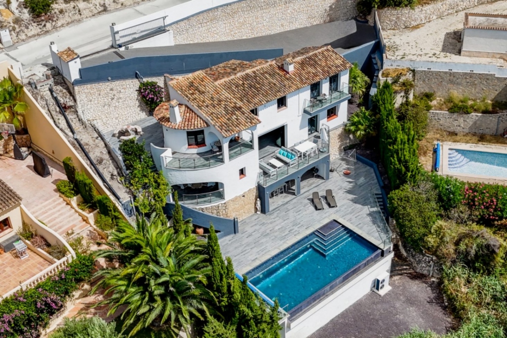 5 bed villa in Moraira
