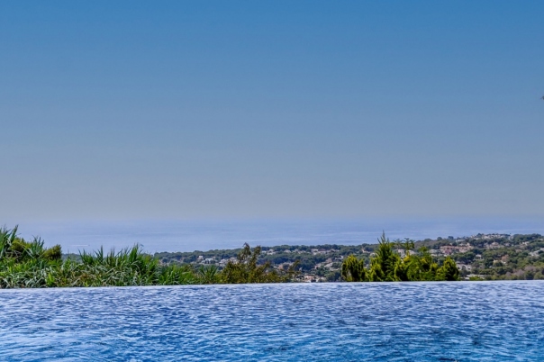 5 bed villa in Moraira