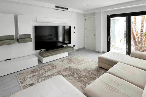 5 bed villa in Jávea
