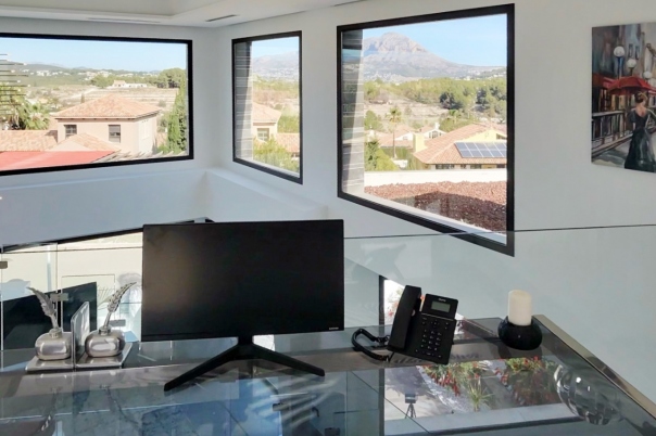 5 bed villa in Jávea