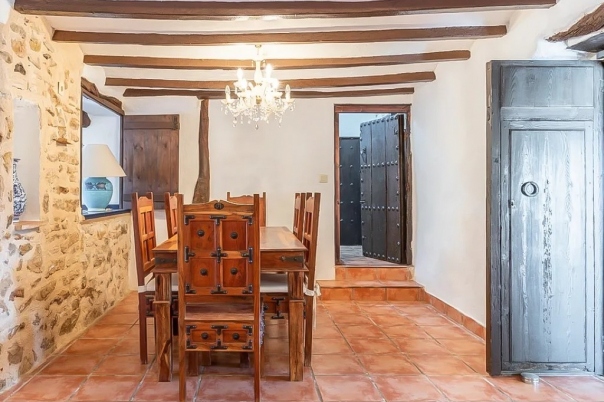8 bed villa in Benissa