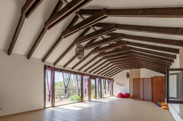 8 bed villa in Benissa