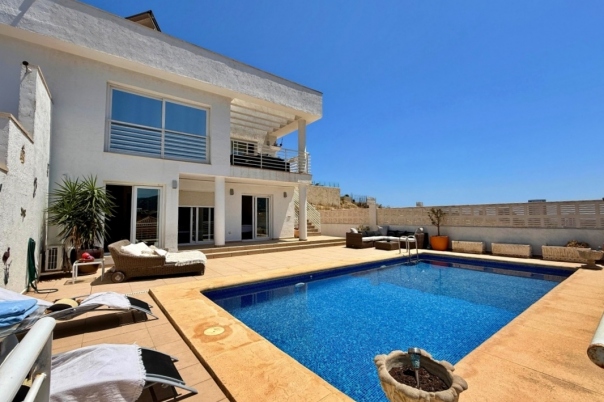 3 bed villa in Calpe