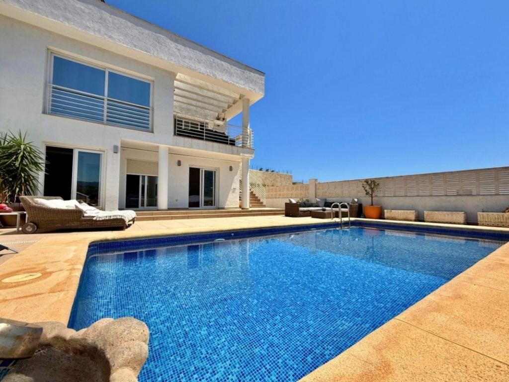 3 bed villa in Calpe