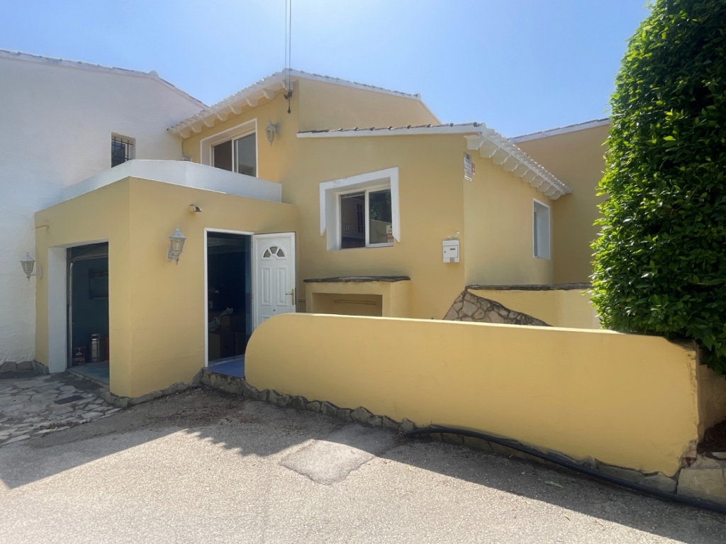 3 bed villa in Moraira