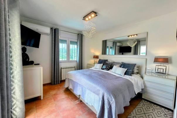 3 bed villa in Denia