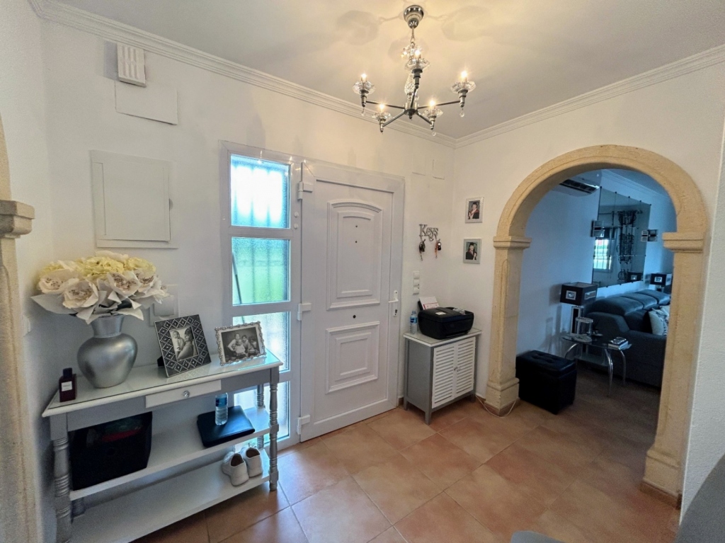 3 bed villa in Denia