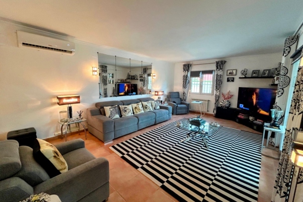 3 bed villa in Denia