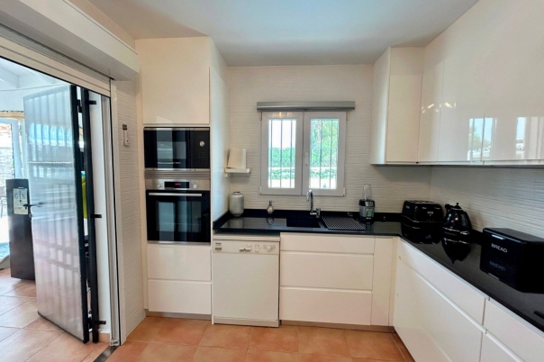 3 bed villa in Denia