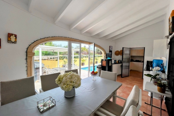 3 bed villa in Denia