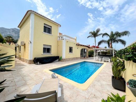 3 bed villa in Denia