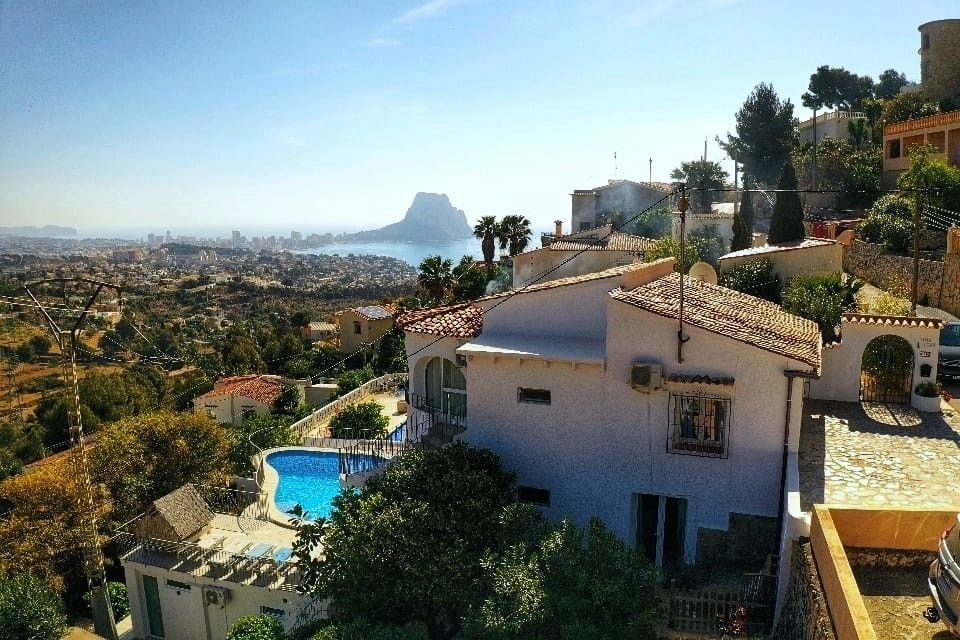 5 bed casa / chalet in Calpe / Calp