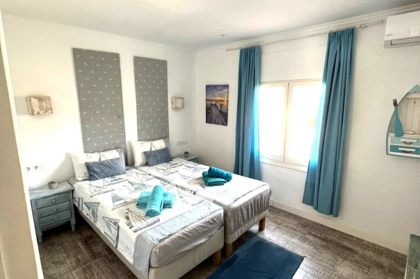 5 bed casa / chalet in Calpe / Calp