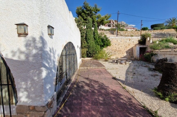4 bed casa / chalet in Calpe / Calp