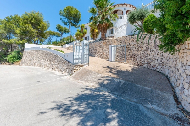 4 bed villa in Moraira