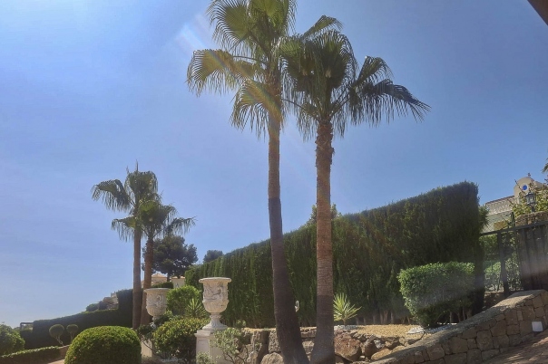 6 bed villa in Pedreguer