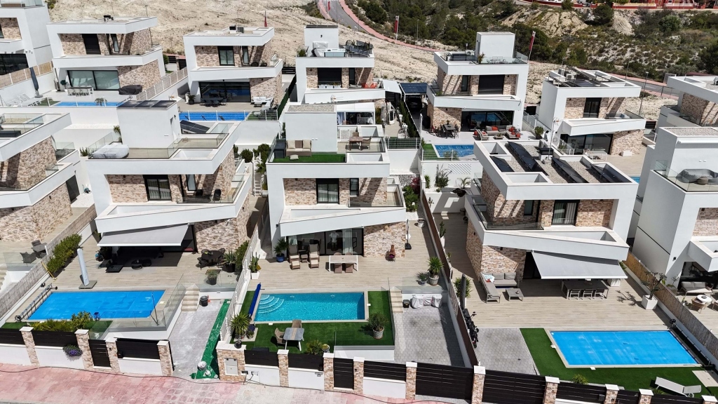 3 bed villa in Finestrat